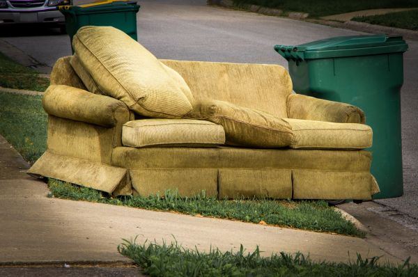Sofa Removal Service in North Tonawanda