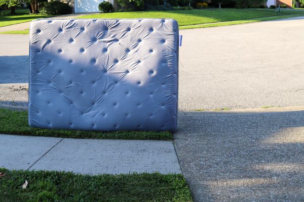 Mattress Removal Service in North Tonawanda